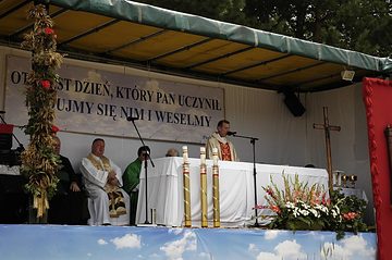 Zdjęcie 11 z albumu Galeria 2 — Jasionka w dniu zjazdu